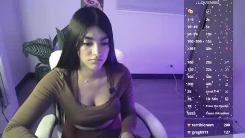 amara_silk online show from July 18, 11:29 pm