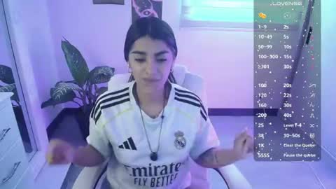 amara_silk online show from June 23, 4:24 pm