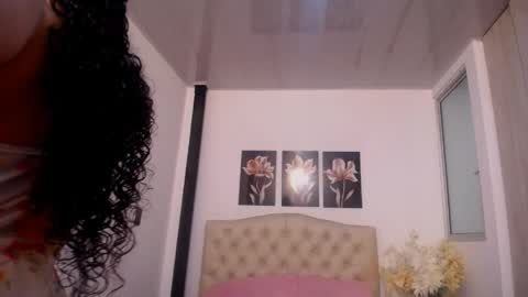 Amaranta online show from May 2, 12:33 pm