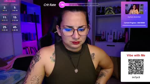 Susan online show from December 17, 8:32 pm