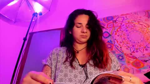 Susan online show from November 25, 8:51 pm