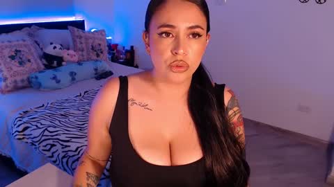 Mila  online show from February 25, 9:48 pm