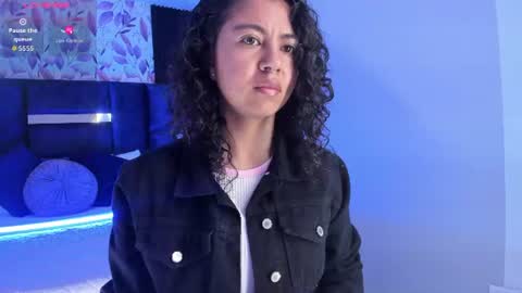 Emily online show from July 30, 11:44 am