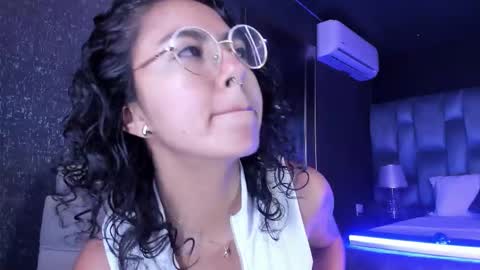 Emily online show from March 9, 11:15 am