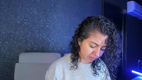 Emily online show from April 29, 11:15 am