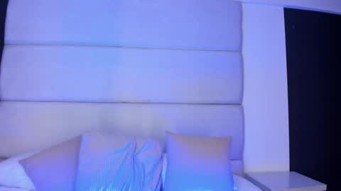 Emily online show from June 4, 2:34 pm