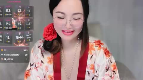 yooo online show from November 19, 2:49 pm