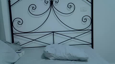 amazingsexygirl online show from February 8, 2:26 am