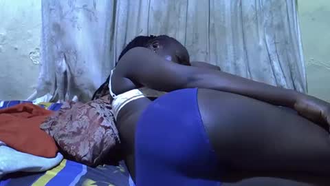 amazon_girl03 online show from September 12, 6:54 pm