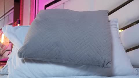 Julieta  online show from March 14, 12:20 pm