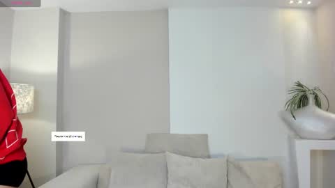 Ambar  online show from July 4, 11:25 am