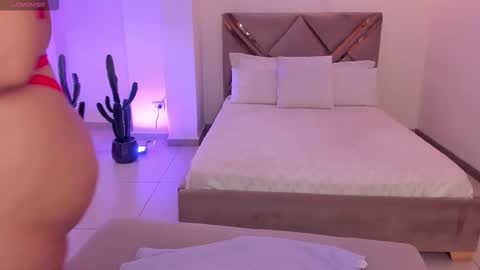 Ambar  online show from January 9, 12:22 pm