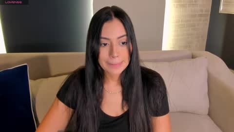 Ambar  online show from May 3, 11:38 am