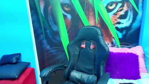 ambel_rose online show from June 18, 2:11 pm