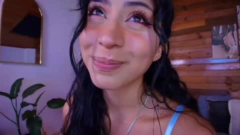 amber_curly online show from May 6, 8:04 pm