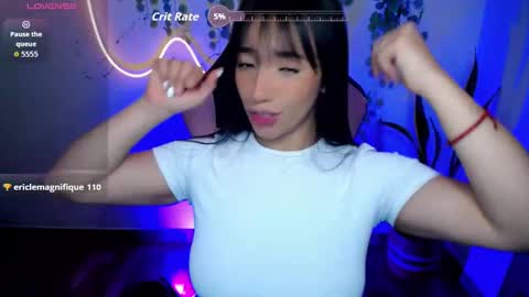 Amber online show from November 5, 1:24 pm