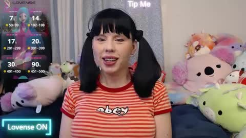 Amber Chase online show from January 9, 1:02 pm