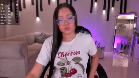 Snapshot of amberlewis_ chatting on September 10, 2:56 am Amber online show from September 10, 2:56 am