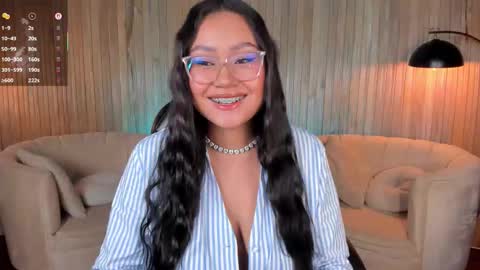 Snapshot of amberlewis_ chatting on September 18, 3:10 am Amber online show from September 18, 3:10 am