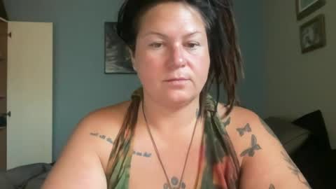 ambermoss7 online show from August 7, 3:32 pm