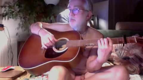 Snapshot of amberr11 chatting on October 25, 10:54 pm Amberr11 online show from October 25, 10:54 pm