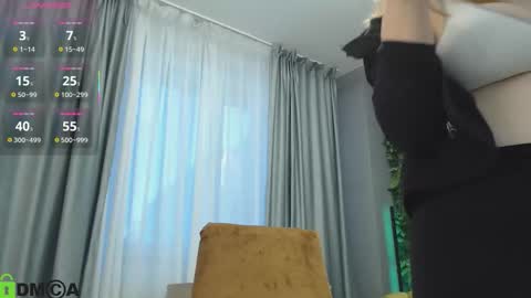 AmberRosewood online show from March 13, 5:11 am