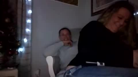 amdavis388 online show from November 23, 8:45 am