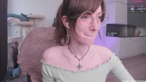 amy online show from May 21, 7:20 pm