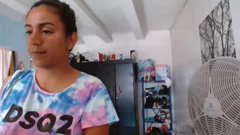 Snapshot of amelia_2023 chatting on December 15, 3:31 pm amelia  online show from December 15, 3:31 pm