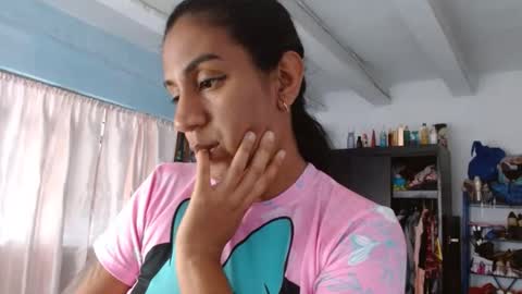 Snapshot of amelia_2023 chatting on February 26, 2:27 pm amelia  online show from February 26, 2:27 pm