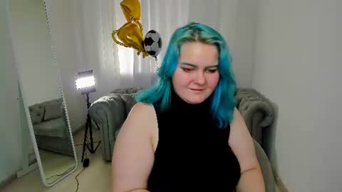 Amelia online show from June 26, 4:12 pm