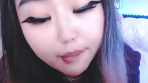 Amelia online show from July 3, 4:56 pm