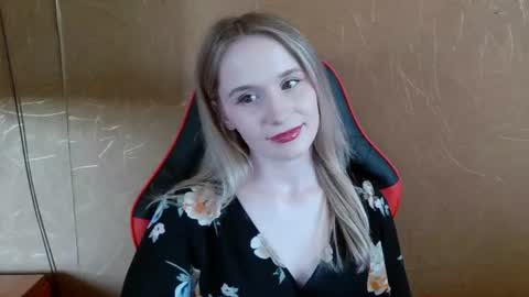 Amelia  online show from June 30, 3:44 pm