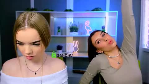 ameliaa_sweet online show from March 14, 12:53 pm