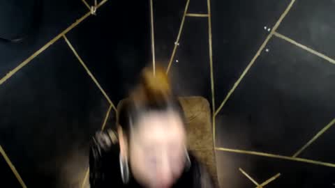 Amalia Castro online show from March 15, 8:45 pm