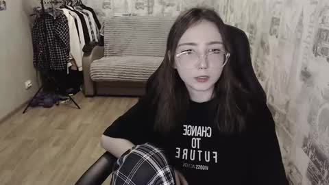 Amelia online show from December 10, 3:44 pm