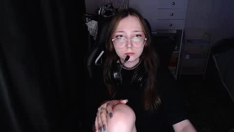 Amelia online show from December 18, 4:24 pm