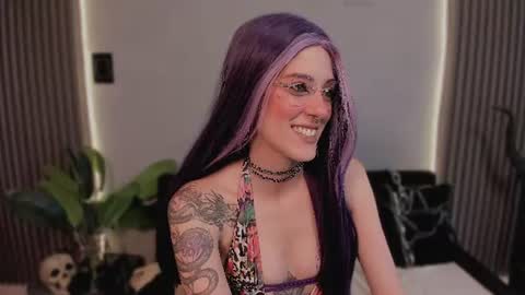 Amelianaughty  online show from July 25, 5:11 pm