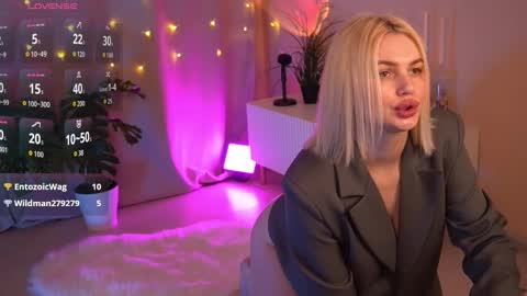  Amelia  online show from February 26, 6:17 am