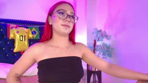 Amelie online show from June 16, 11:14 am
