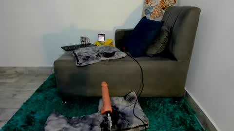 AMELIE online show from June 30, 10:25 am