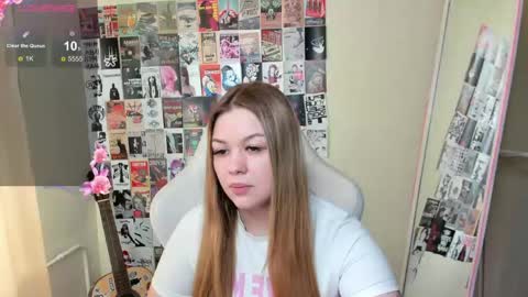 Amelie online show from May 2, 1:44 am