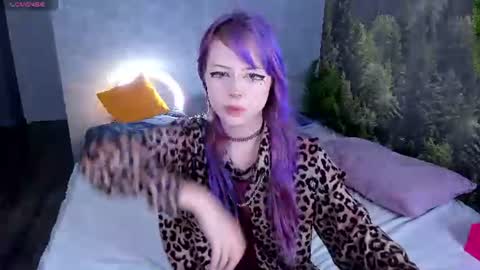 Amelia online show from July 23, 9:29 am