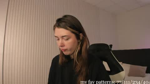 Ameliia castro online show from June 25, 5:12 am