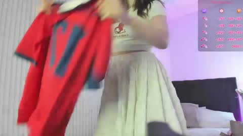 Ameliia castro online show from June 18, 3:12 am