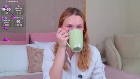 AmeliRoyse online show from June 18, 5:07 pm