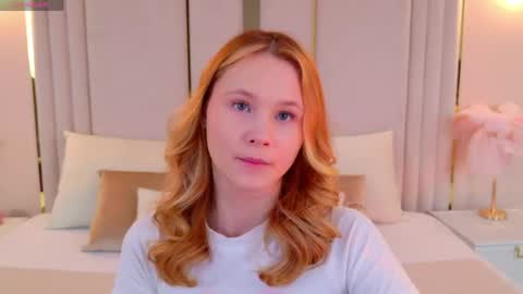 AmeliRoyse online show from May 4, 5:19 pm