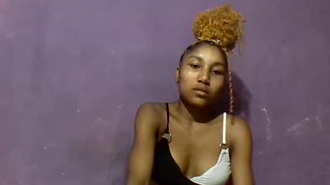 amelisy20005 online show from January 10, 7:30 pm