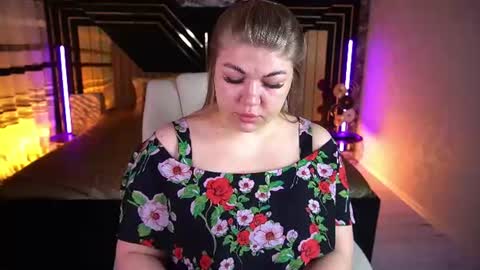 Alina online show from July 21, 12:40 pm