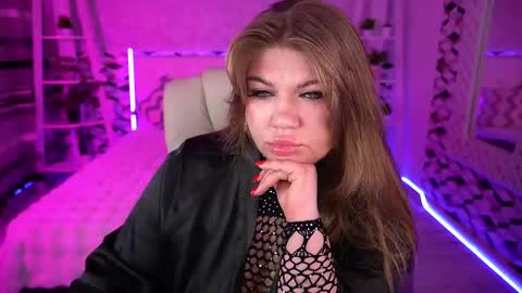 Alina online show from April 27, 1:52 pm